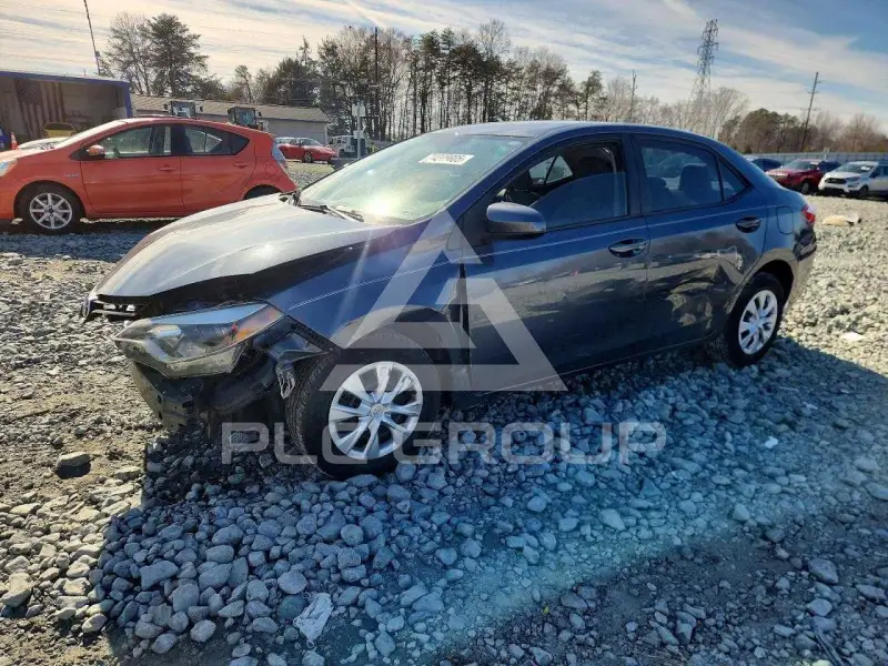 2016 Toyota COROLLA фото