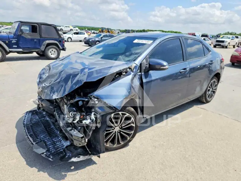 2016 Toyota COROLLA фото