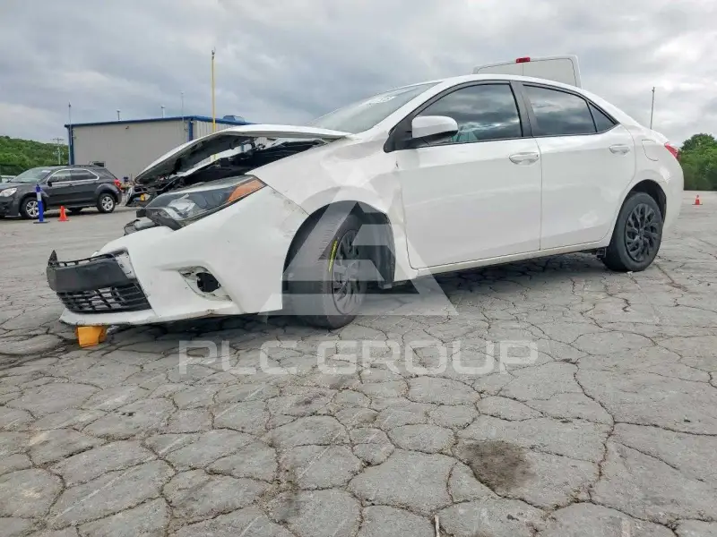 2016 Toyota COROLLA фото