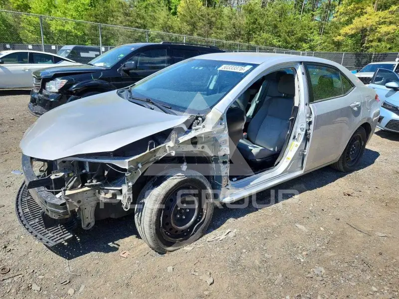 2016 Toyota COROLLA фото