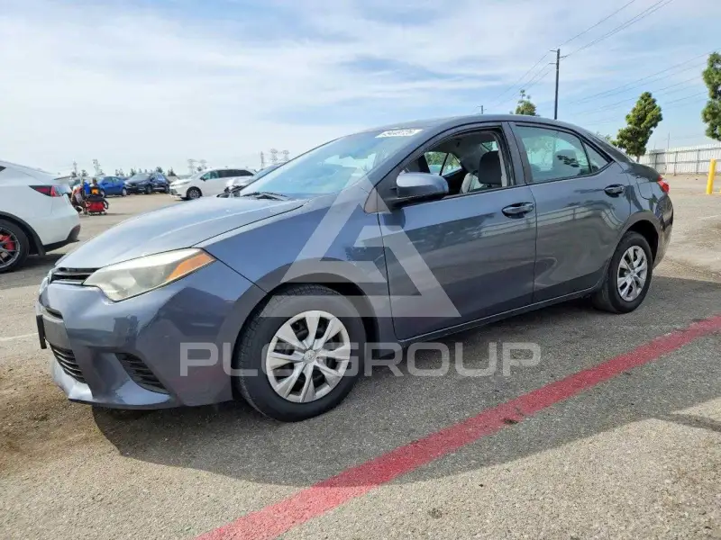 2016 Toyota COROLLA фото