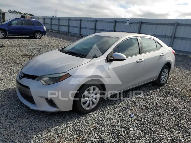 2016 Toyota COROLLA фото