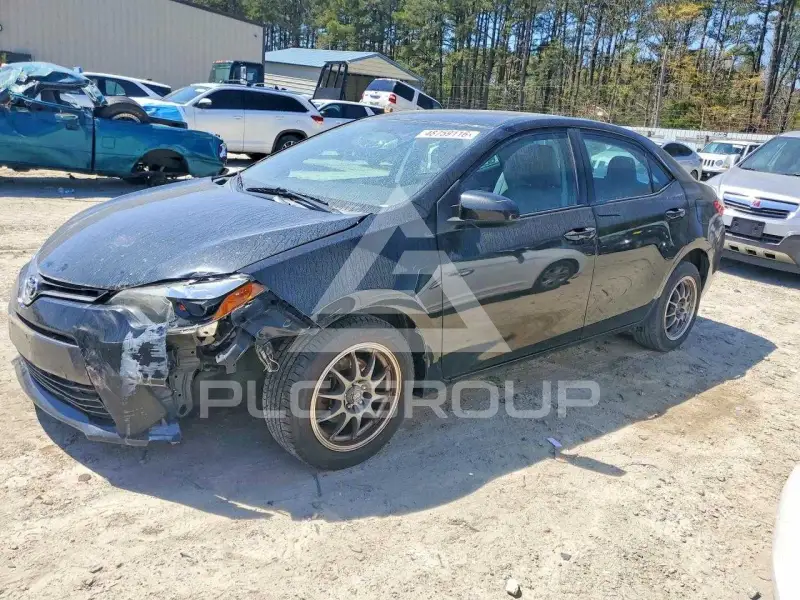 2016 Toyota COROLLA фото