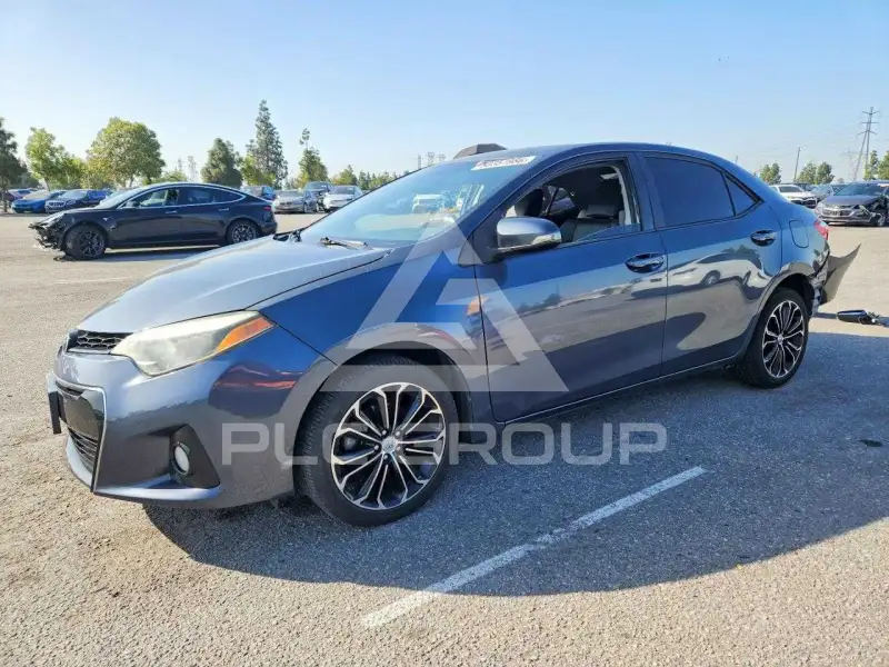 2016 Toyota COROLLA фото