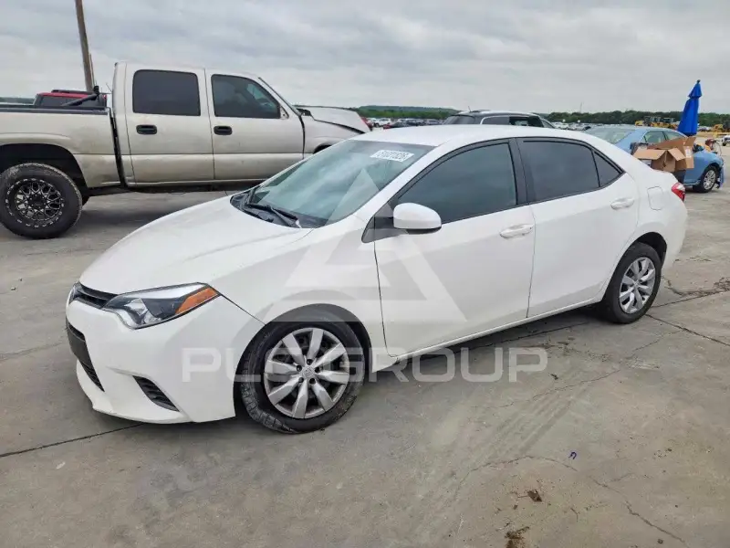 2016 Toyota COROLLA фото