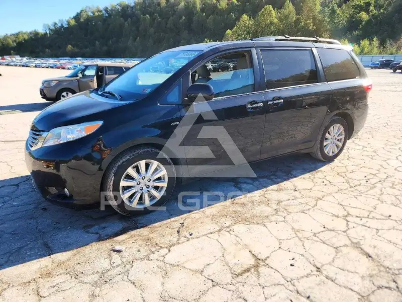 2016 Toyota SIENNA photo