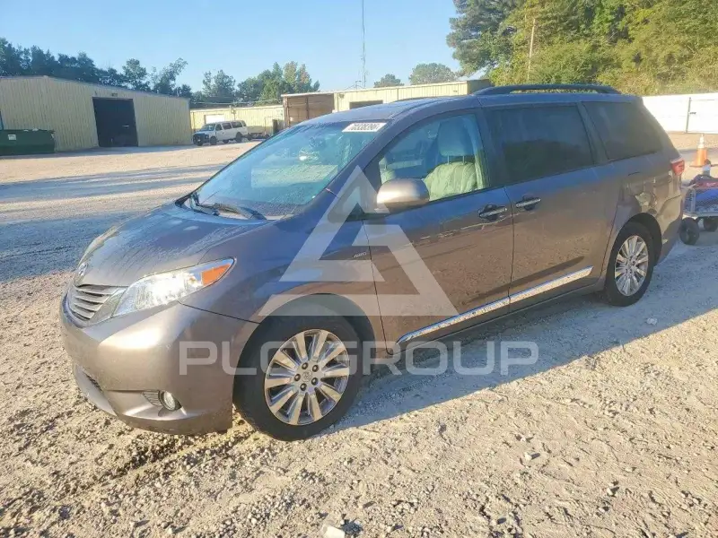 2016 Toyota SIENNA фото