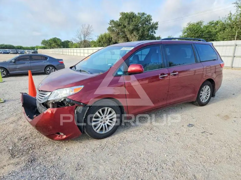 2016 Toyota SIENNA фото