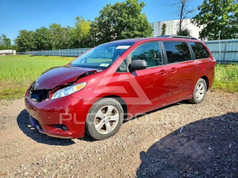 2016 Toyota SIENNA фото