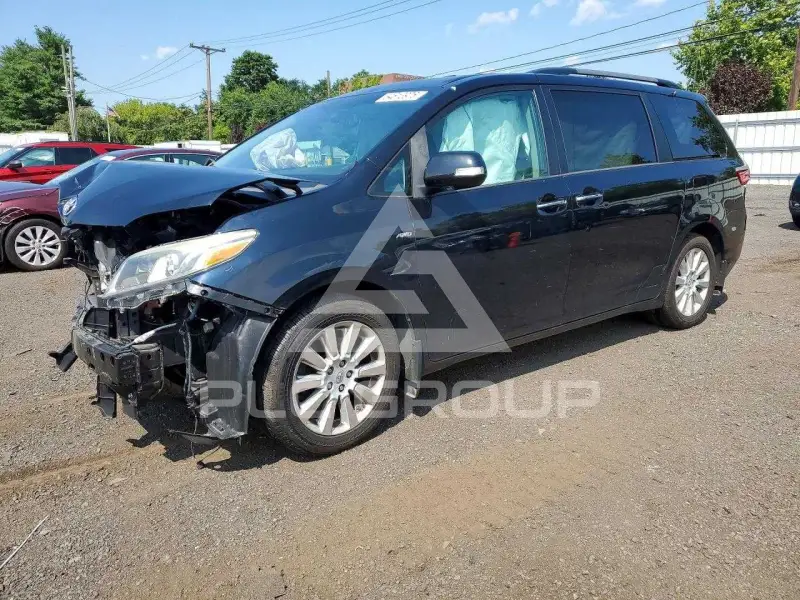 2016 Toyota SIENNA фото