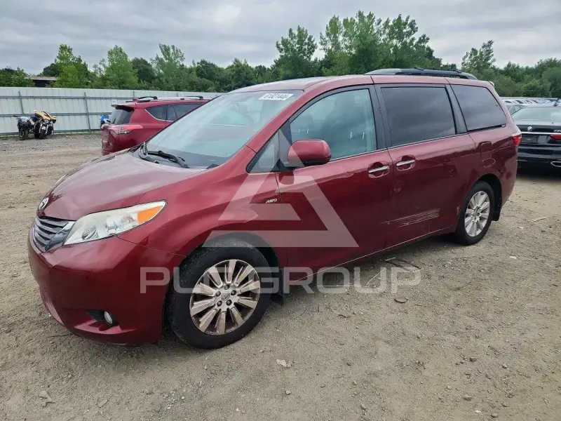 2016 Toyota SIENNA фото