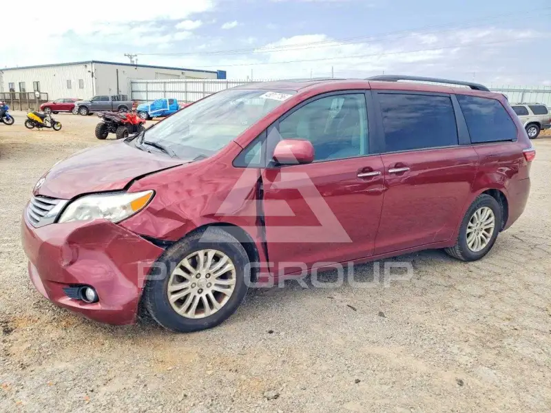 2016 Toyota SIENNA фото