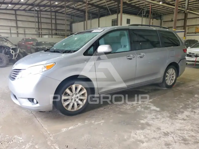 2016 Toyota SIENNA фото