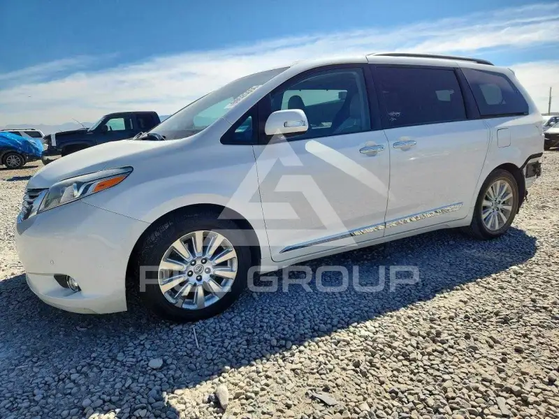 2016 Toyota SIENNA фото
