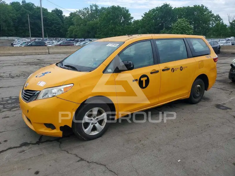 2016 Toyota SIENNA фото