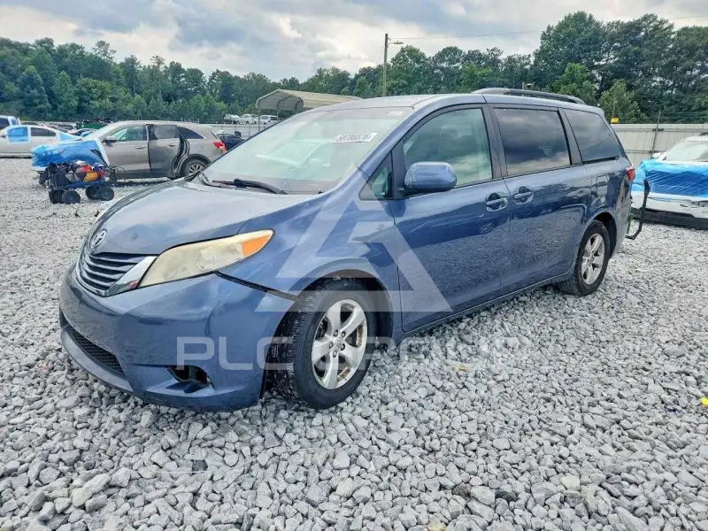 2016 Toyota SIENNA фото