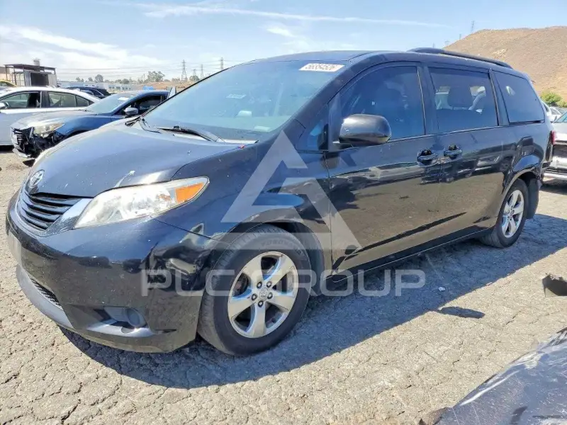 2016 Toyota SIENNA фото