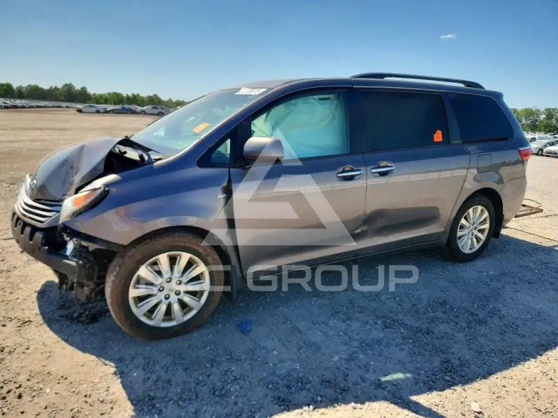 2016 Toyota SIENNA фото