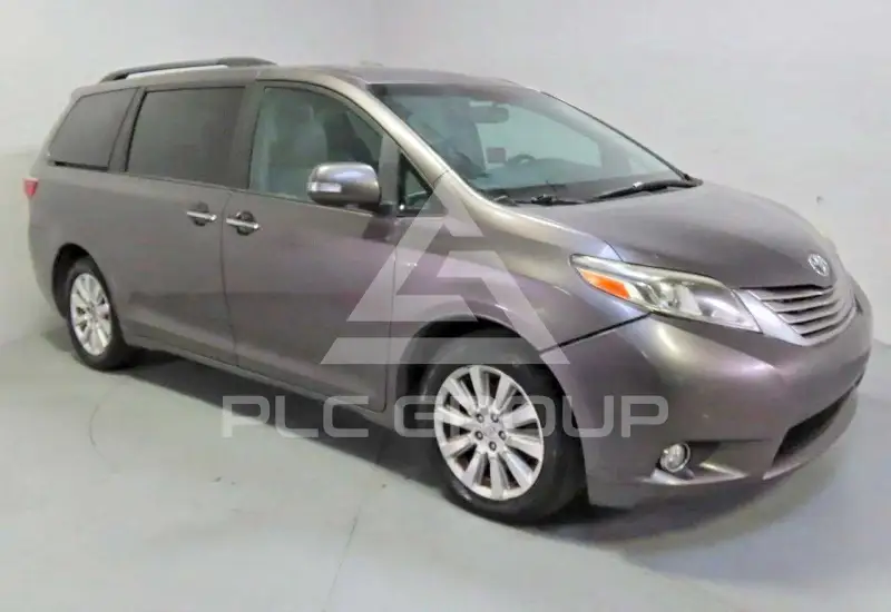 2016 Toyota SIENNA фото