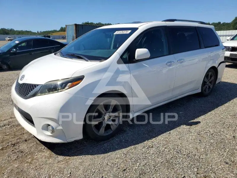 2016 Toyota SIENNA фото