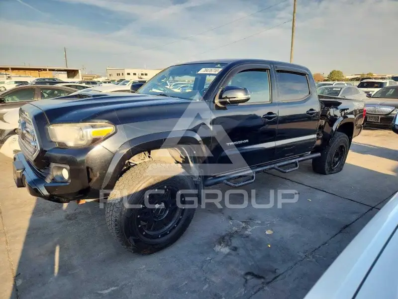 2016 Toyota TACOMA photo