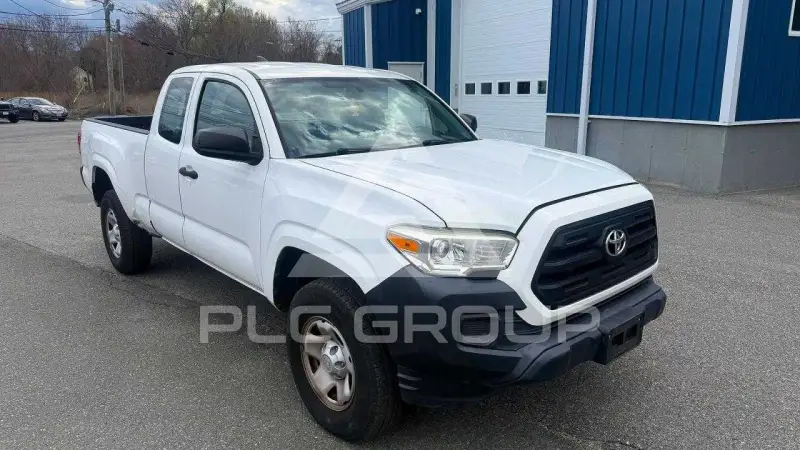 2016 Toyota TACOMA photo