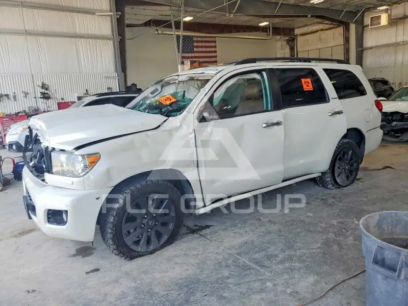 2016 Toyota SEQUOIA фото