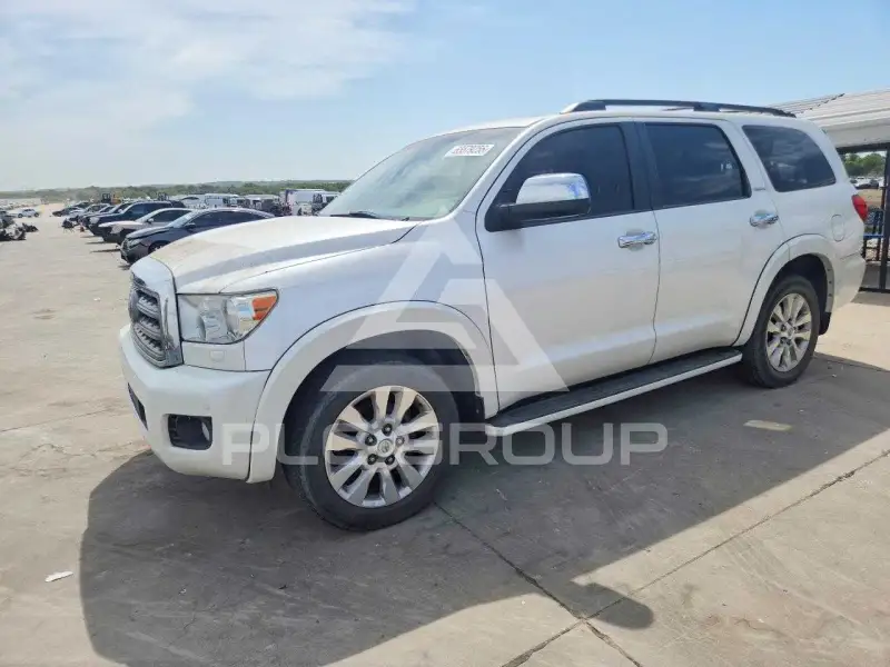 2016 Toyota SEQUOIA photo
