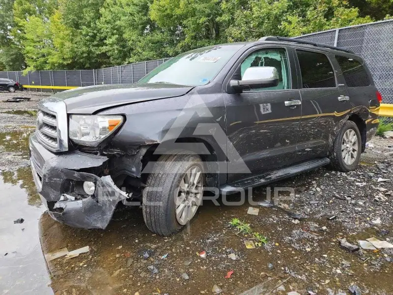 2016 Toyota SEQUOIA photo