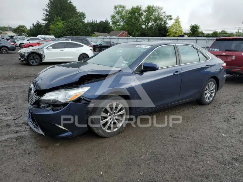 2016 Toyota CAMRY фото