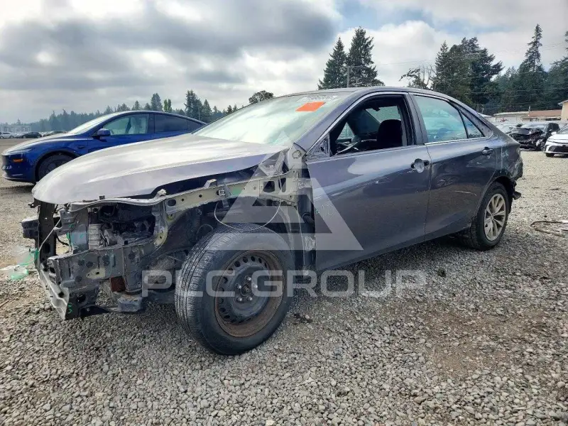 2016 Toyota CAMRY photo