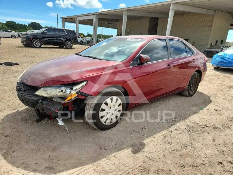 2016 Toyota CAMRY фото