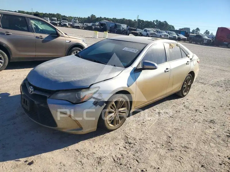 2016 Toyota CAMRY фото