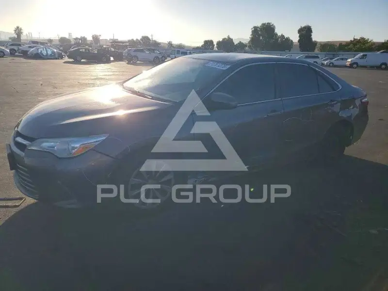 2016 Toyota CAMRY фото