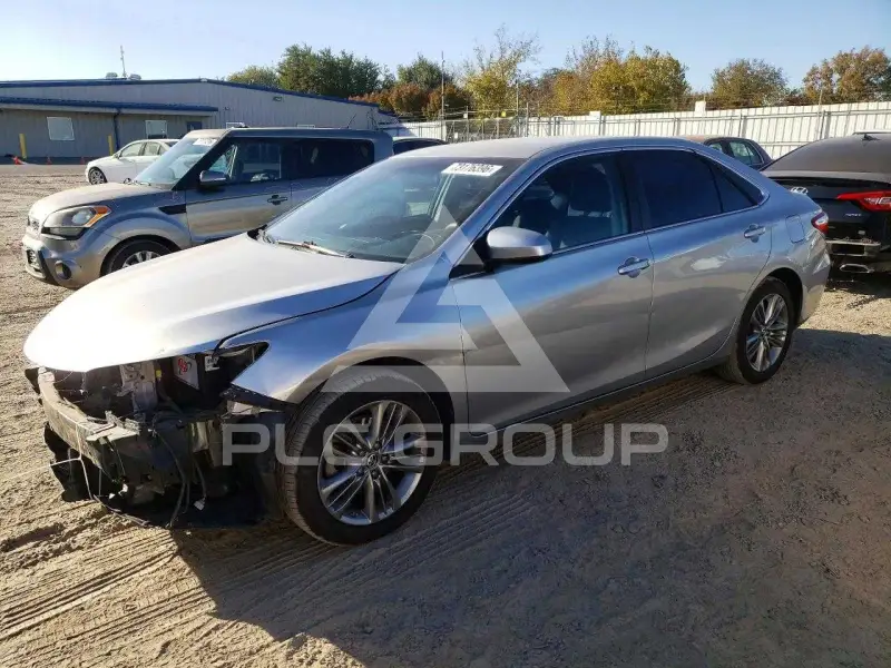 2016 Toyota CAMRY photo