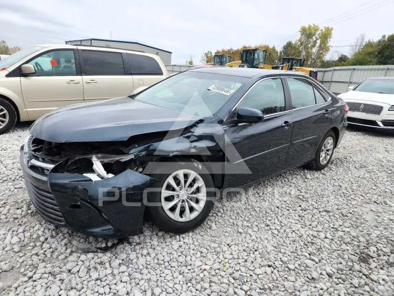 2016 Toyota CAMRY фото