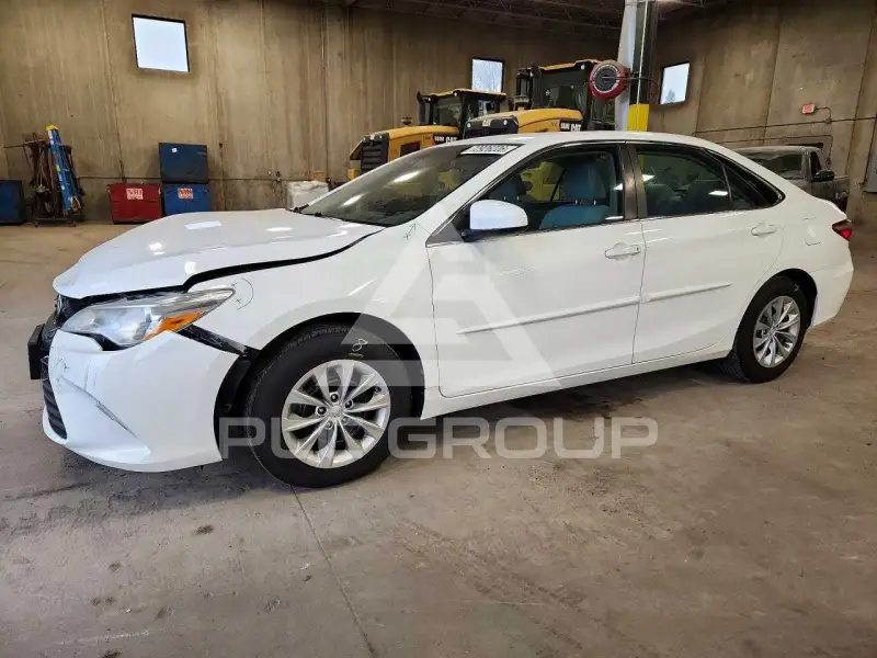 2016 Toyota CAMRY photo
