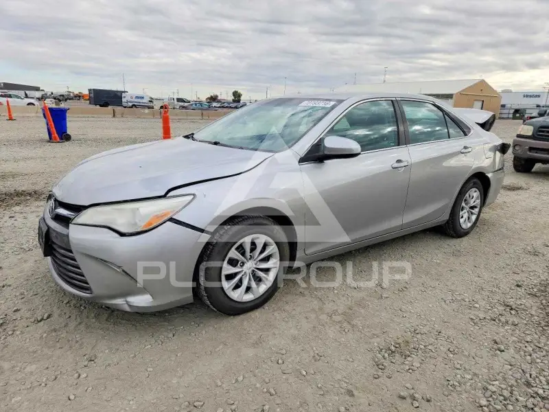 2016 Toyota CAMRY фото