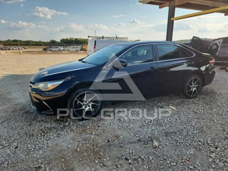 2016 Toyota CAMRY photo