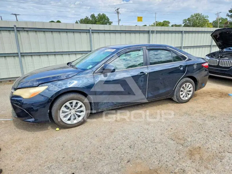 2016 Toyota CAMRY фото