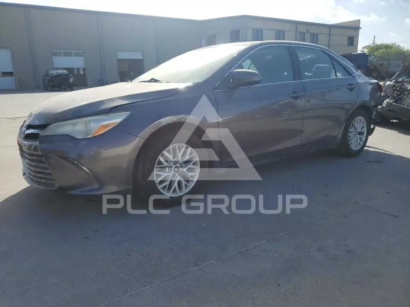 2016 Toyota CAMRY photo