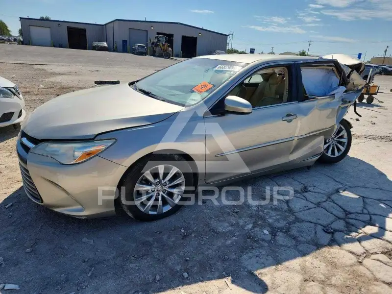 2016 Toyota CAMRY фото