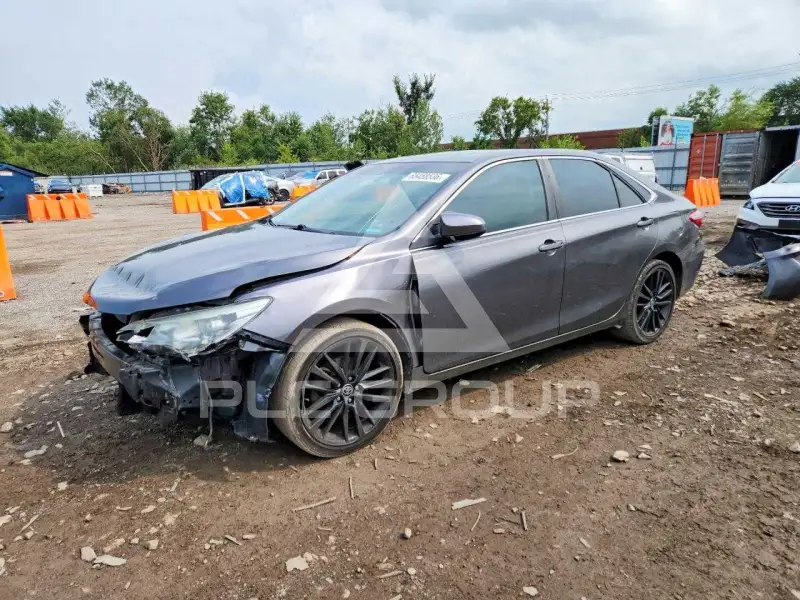 2016 Toyota CAMRY photo
