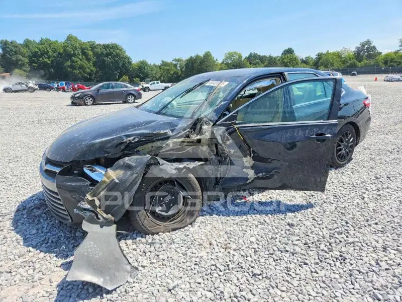 2016 Toyota CAMRY фото