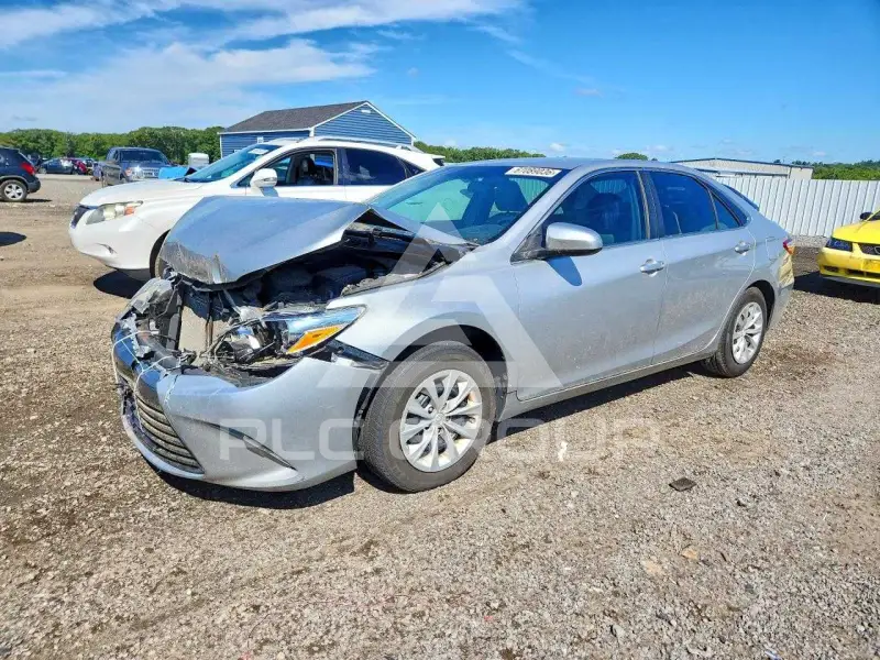 2016 Toyota CAMRY фото