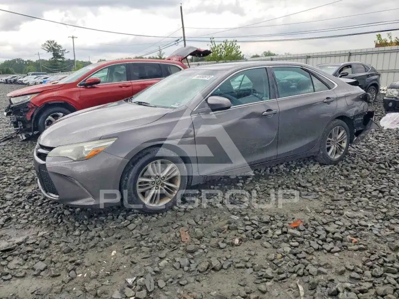 2016 Toyota CAMRY photo