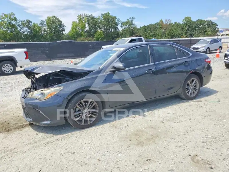 2016 Toyota CAMRY photo
