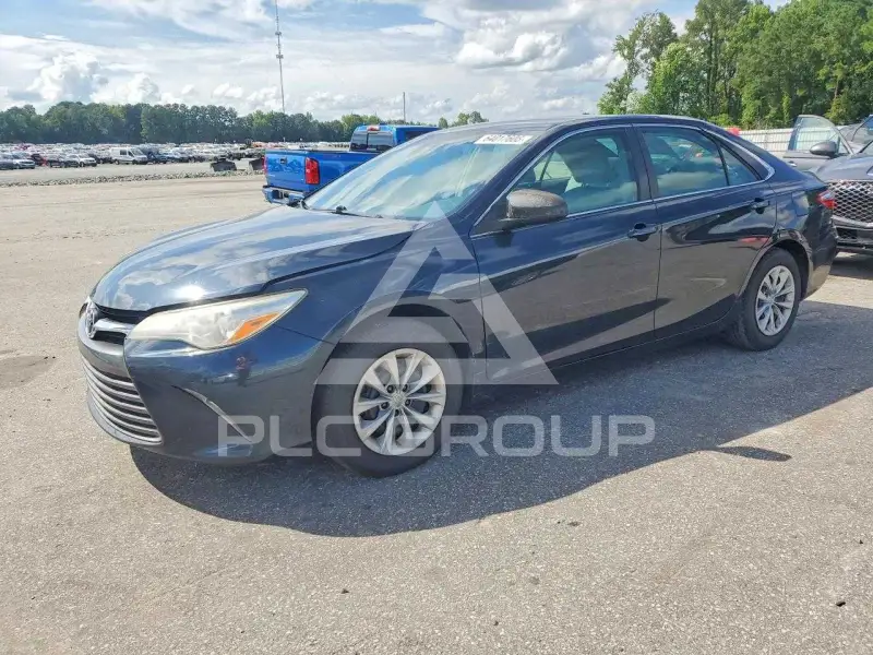 2016 Toyota CAMRY фото
