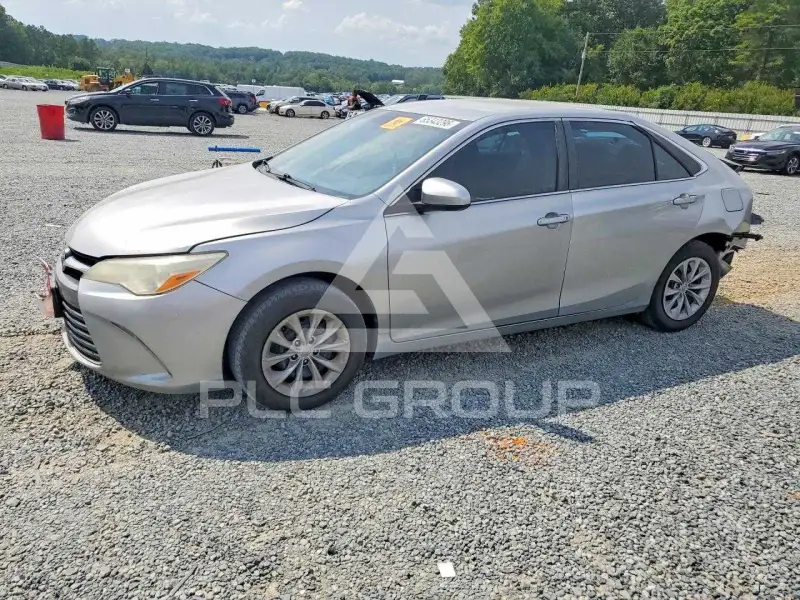 2016 Toyota CAMRY photo