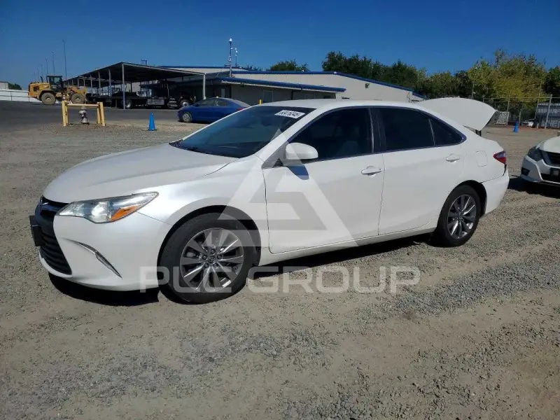 2016 Toyota CAMRY фото